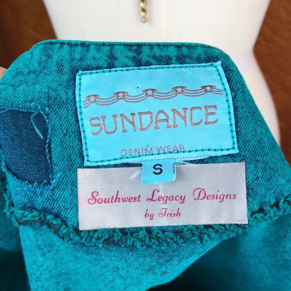 VINTAGE 80’s Acid Wash Southwestern Denim Vest S - Picture 14 of 14